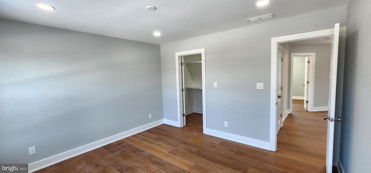 11b Fairview Avenue photo 42