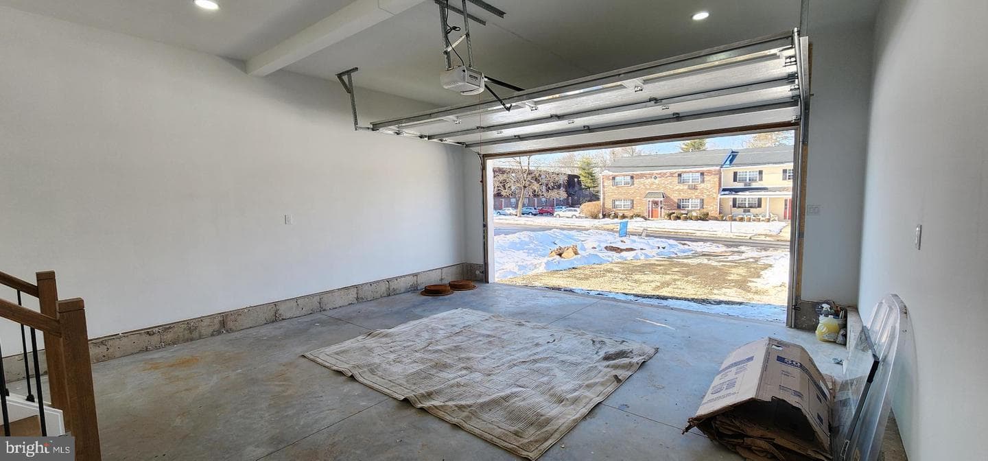 11b Fairview Avenue photo 62