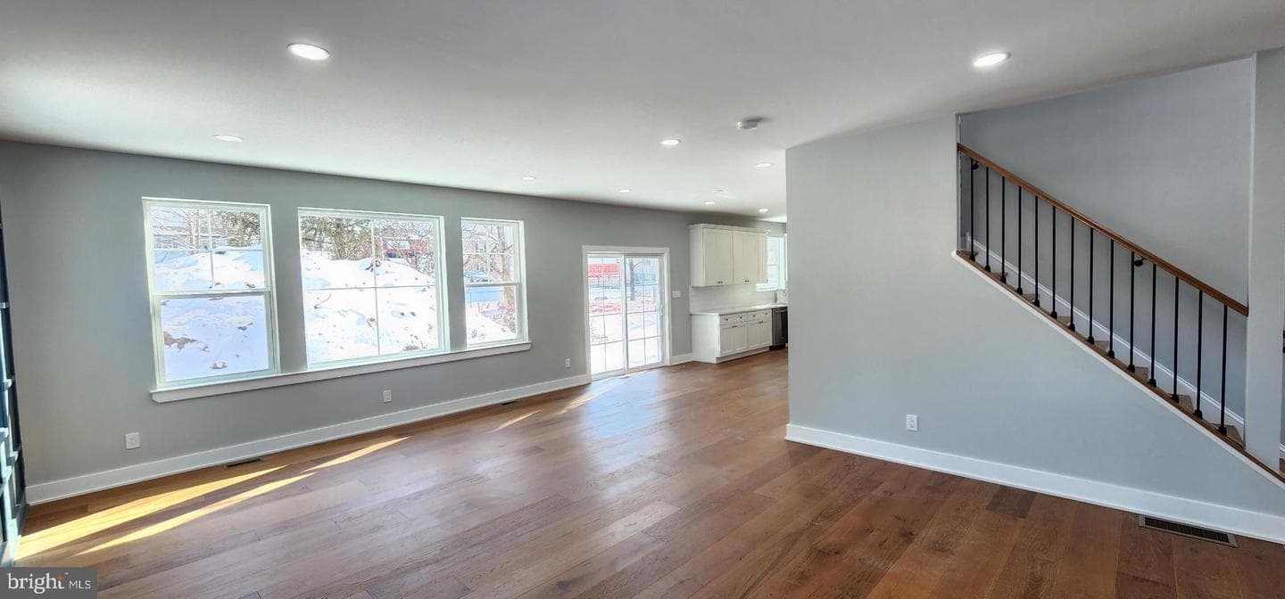11b Fairview Avenue photo 9