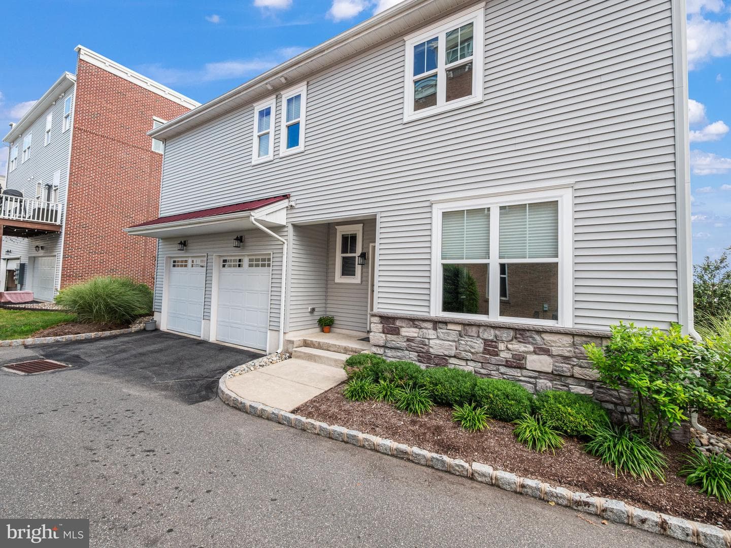106 Dock Street photo 29