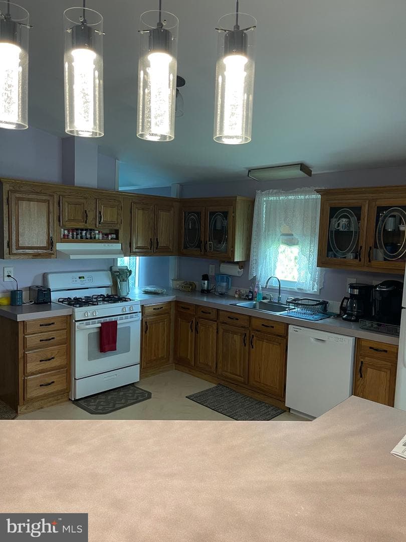 3406 Foxglove Drive photo 44