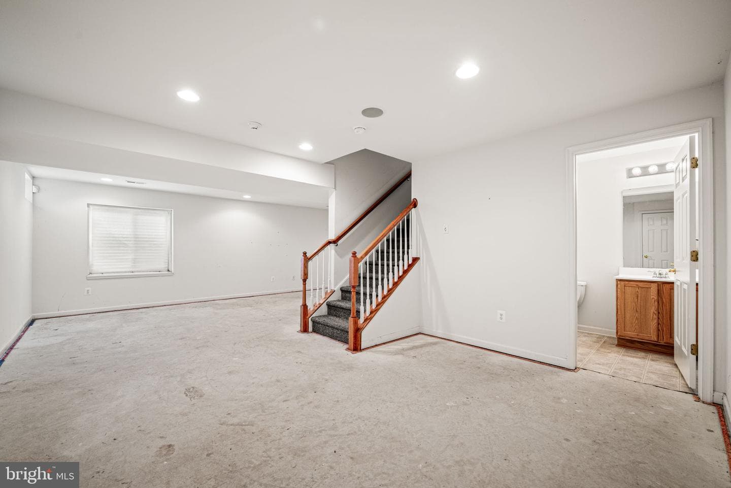 287 Barnhill Road photo 28