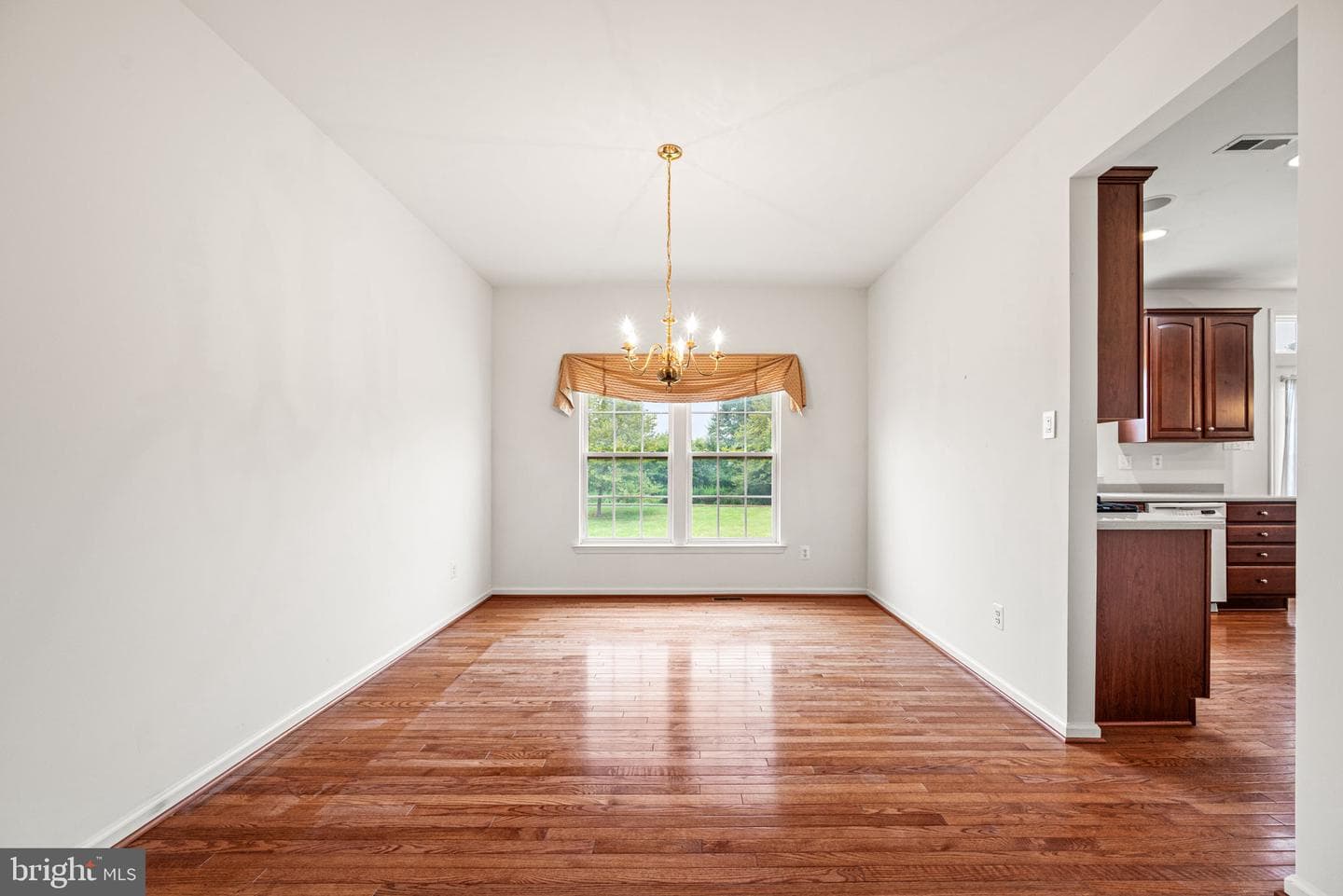 287 Barnhill Road photo 9