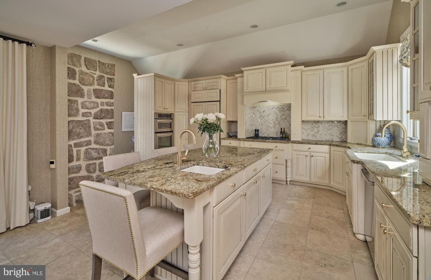 860 Dukes Drive photo 29