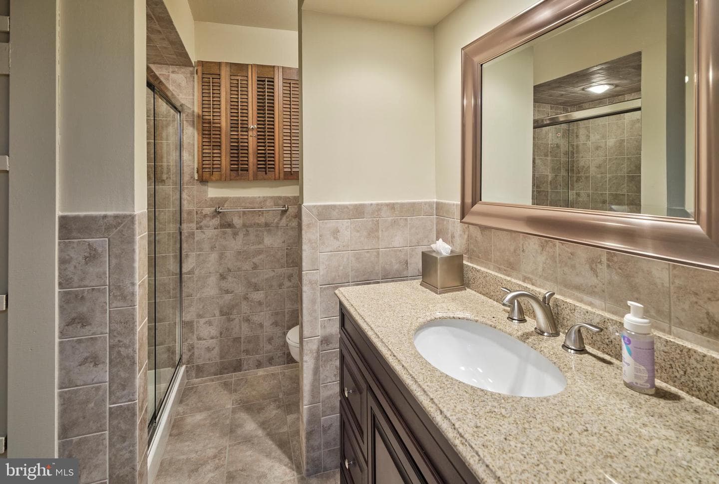 860 Dukes Drive photo 56