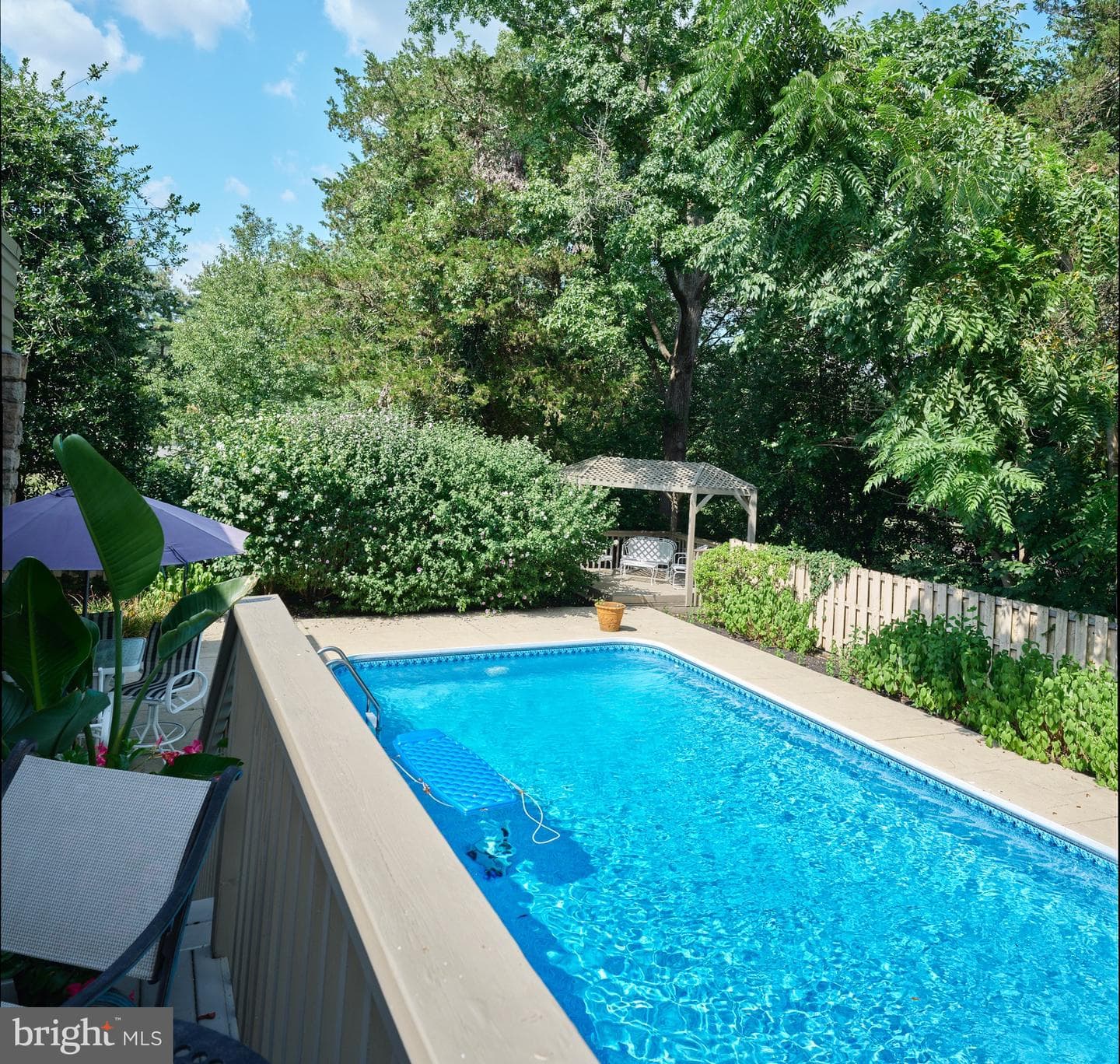 860 Dukes Drive photo 6