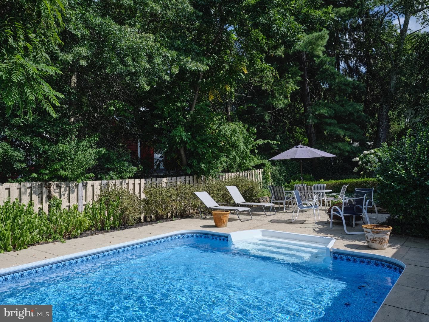 860 Dukes Drive photo 8
