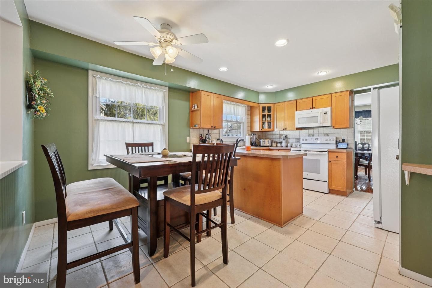 147 Watergate Drive photo 7