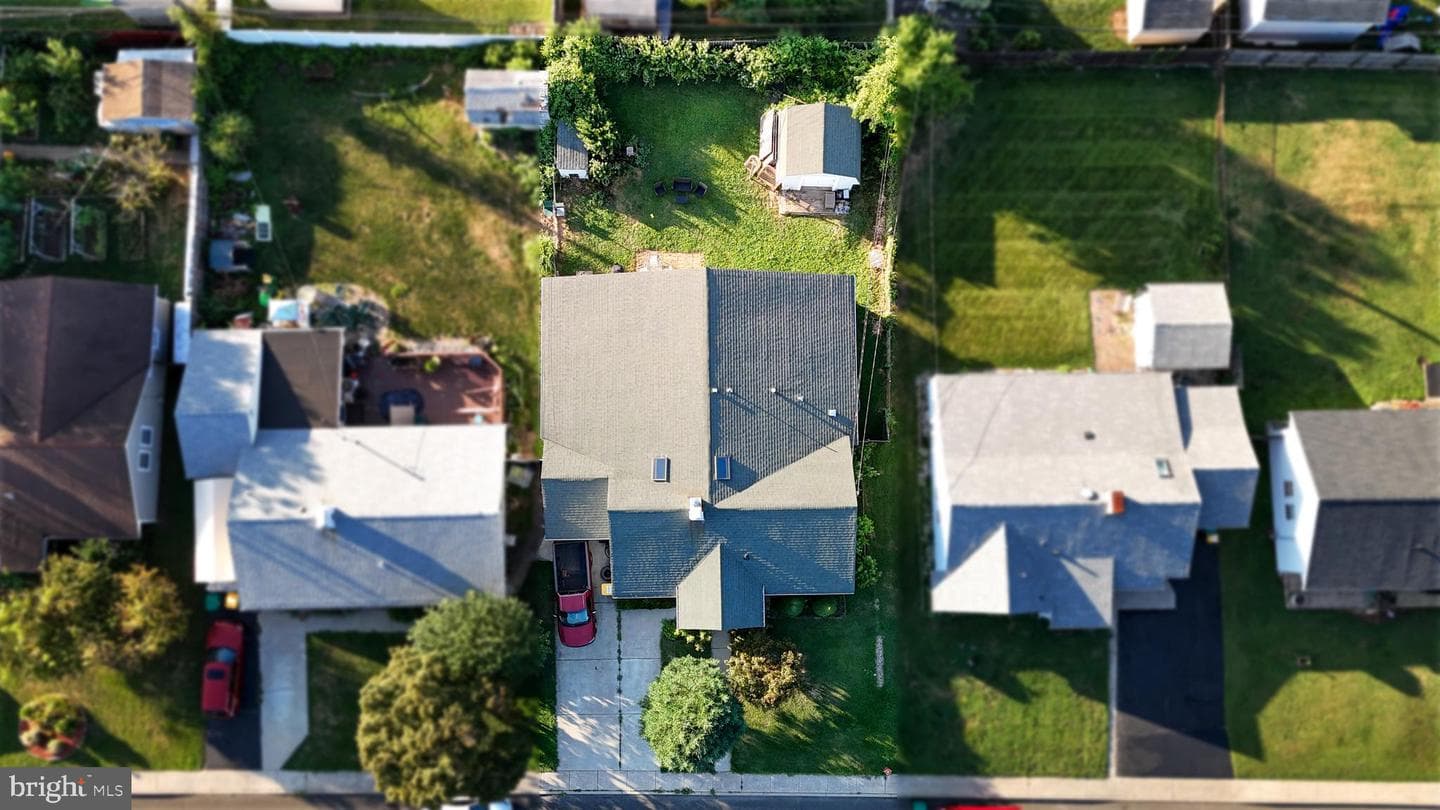 417 Chelsea Road photo 3