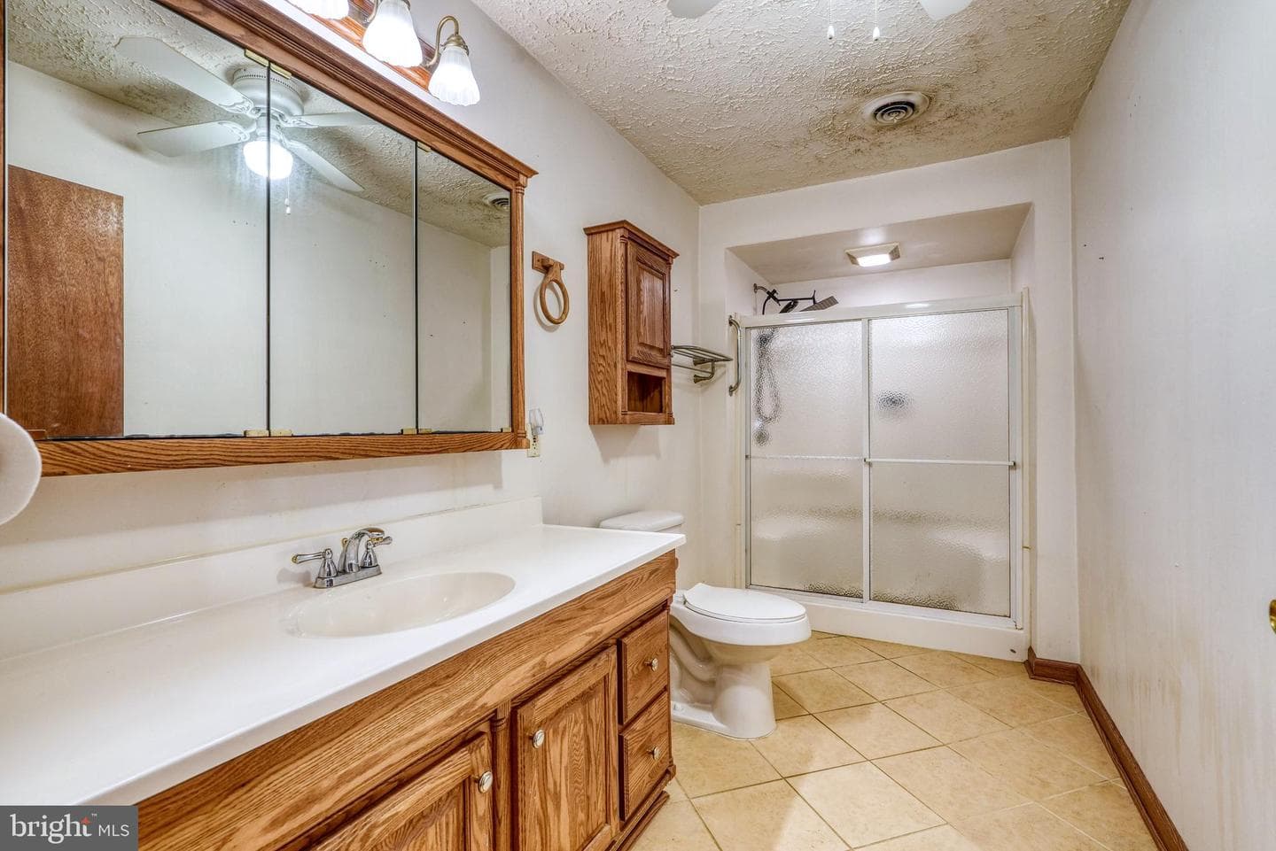 417 Chelsea Road photo 37