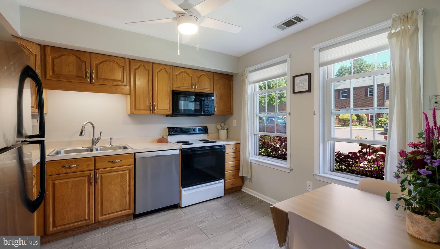 8 Providence Avenue photo 5