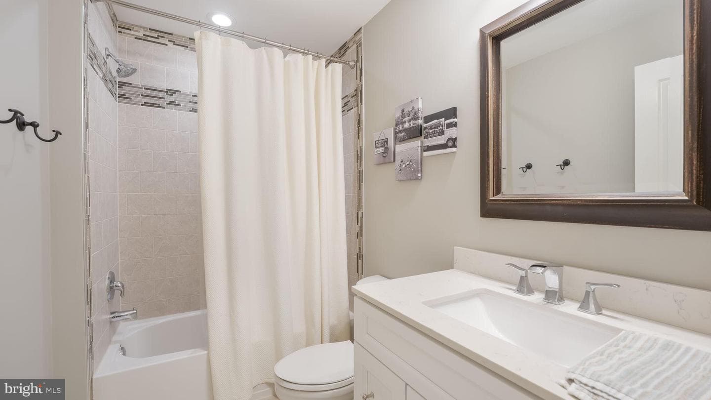 21 Cornerstone Ct. photo 25