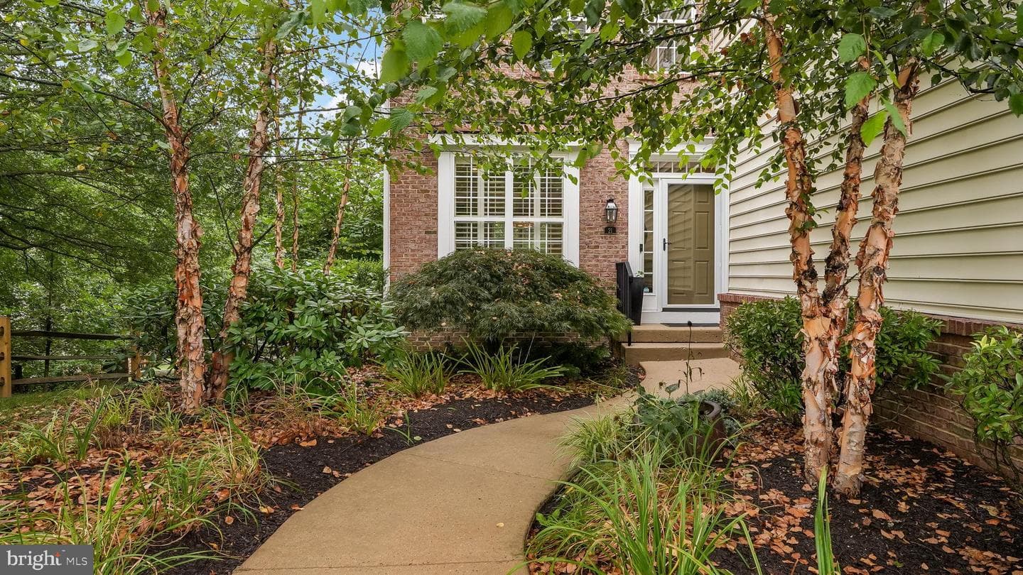 21 Cornerstone Ct. photo 3