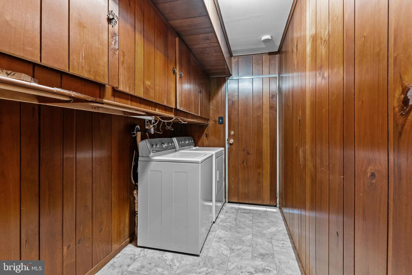 525 Cassingham Road photo 22