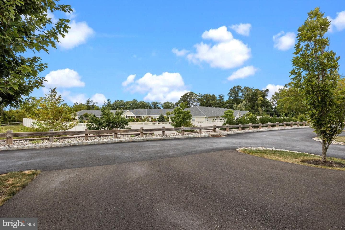 1819 Windflower Lane photo 40