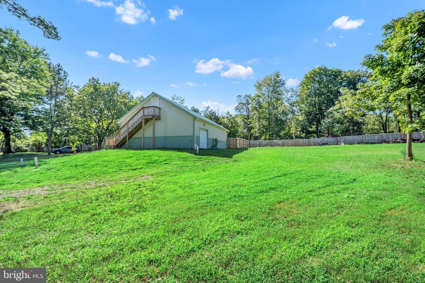 1851 Meetinghouse Road photo 21