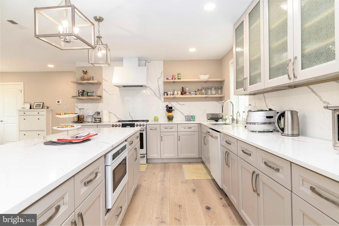 1851 Meetinghouse Road photo 35