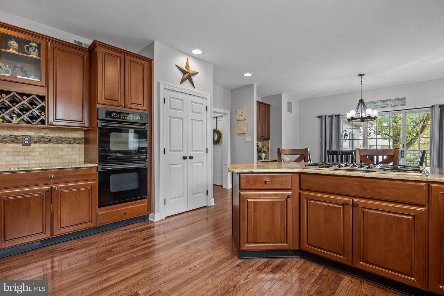 4605 Twinbrook Circle photo 15