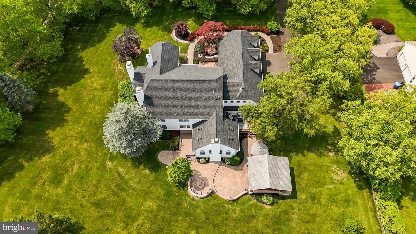 4605 Twinbrook Circle photo 53