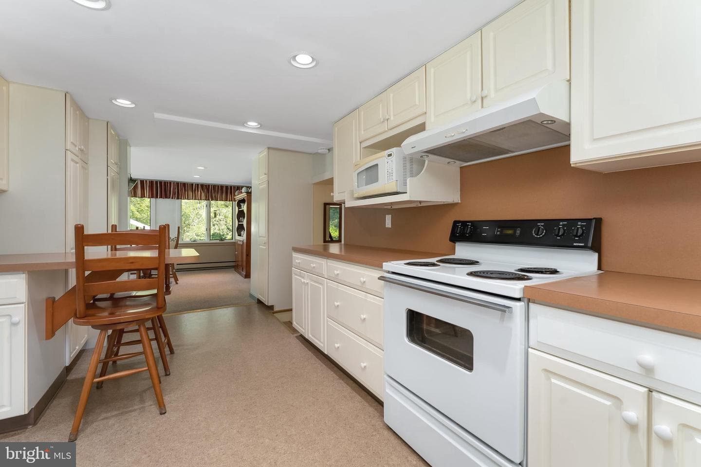 128 Perry Auger Road photo 14