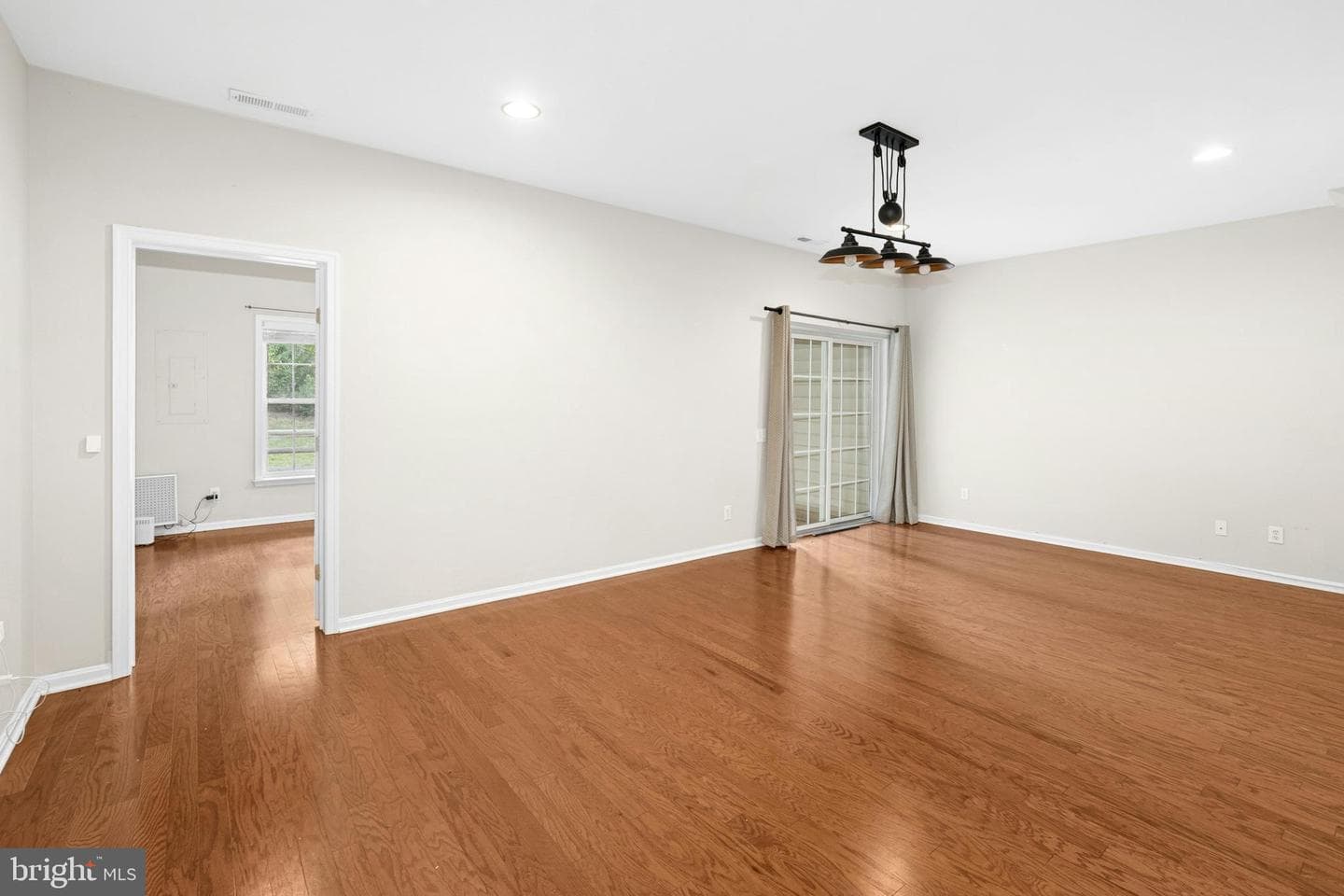 9 Cornerstone Court photo 39
