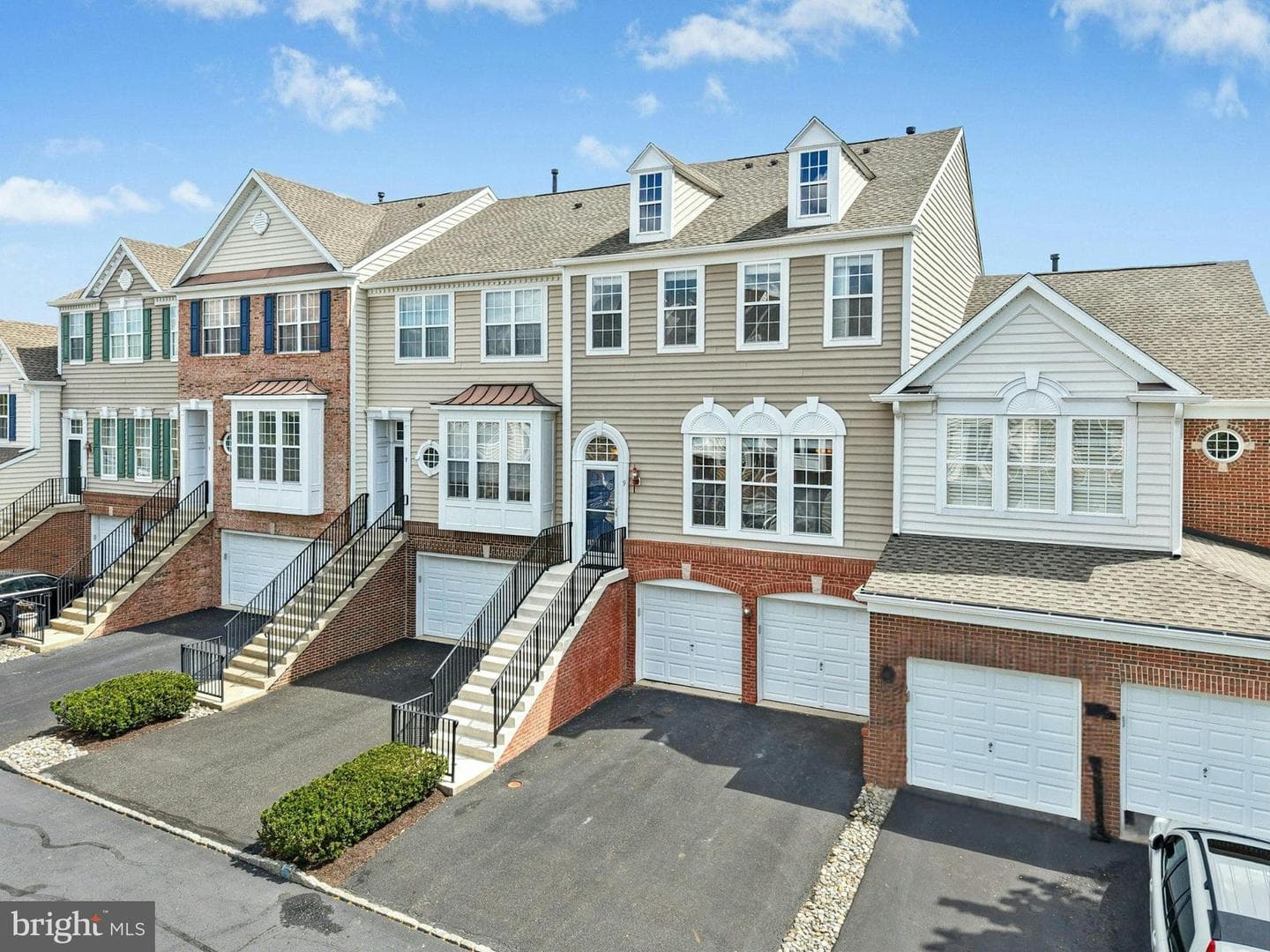 9 Cornerstone Court photo 48