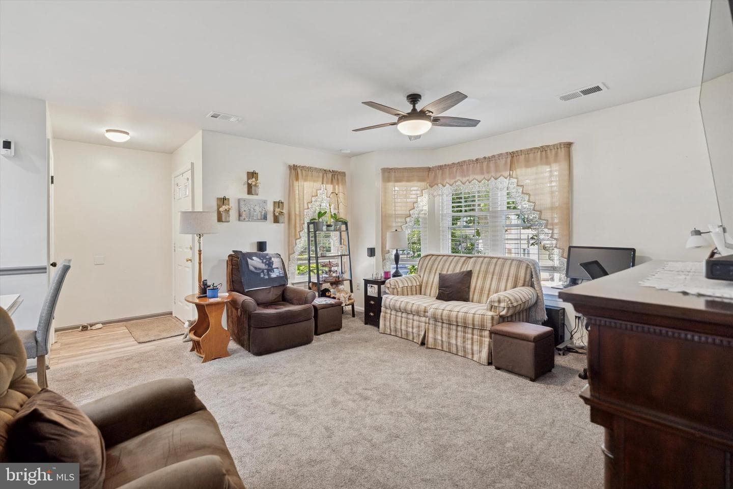 21019 Bennett Place photo 5