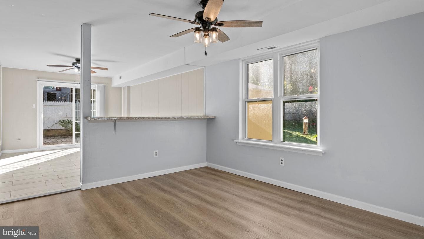 5057 Sayer Court photo 9