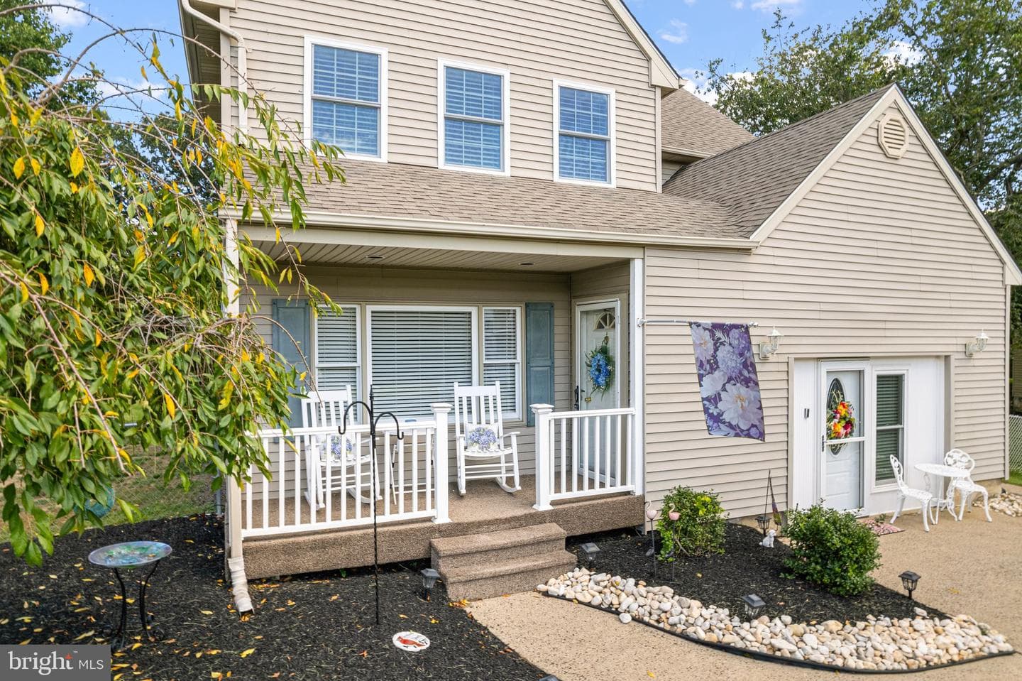 801 Cliff Road photo 2