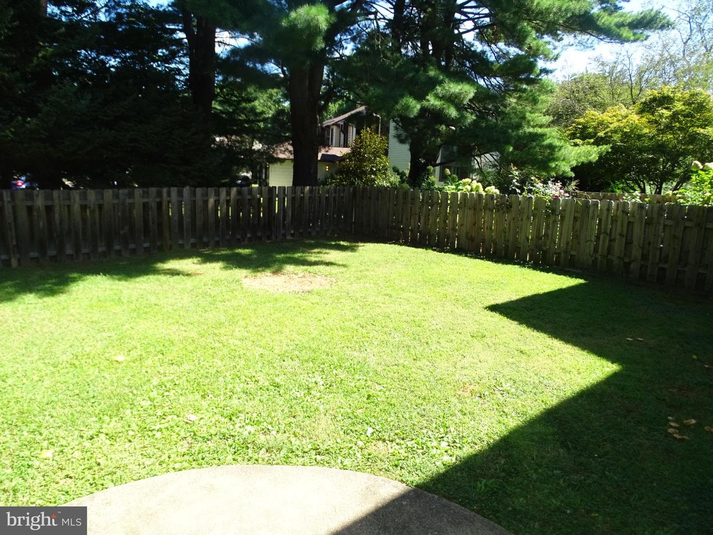 721 Grantham Court photo 14