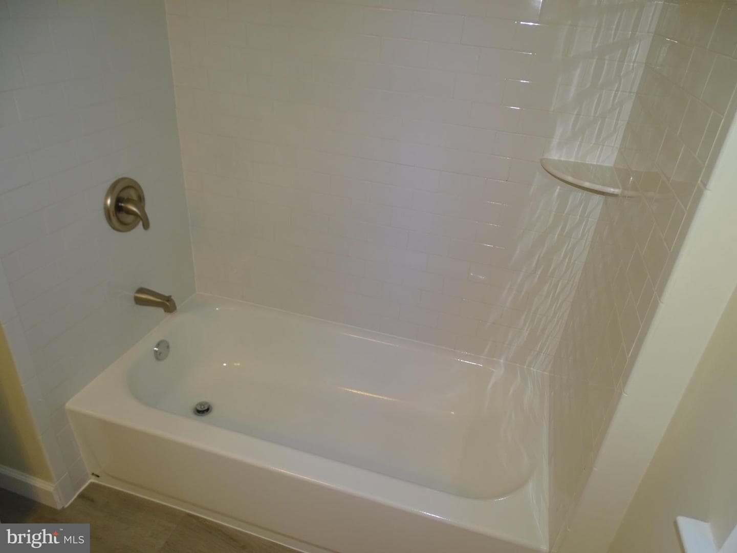 721 Grantham Court photo 21