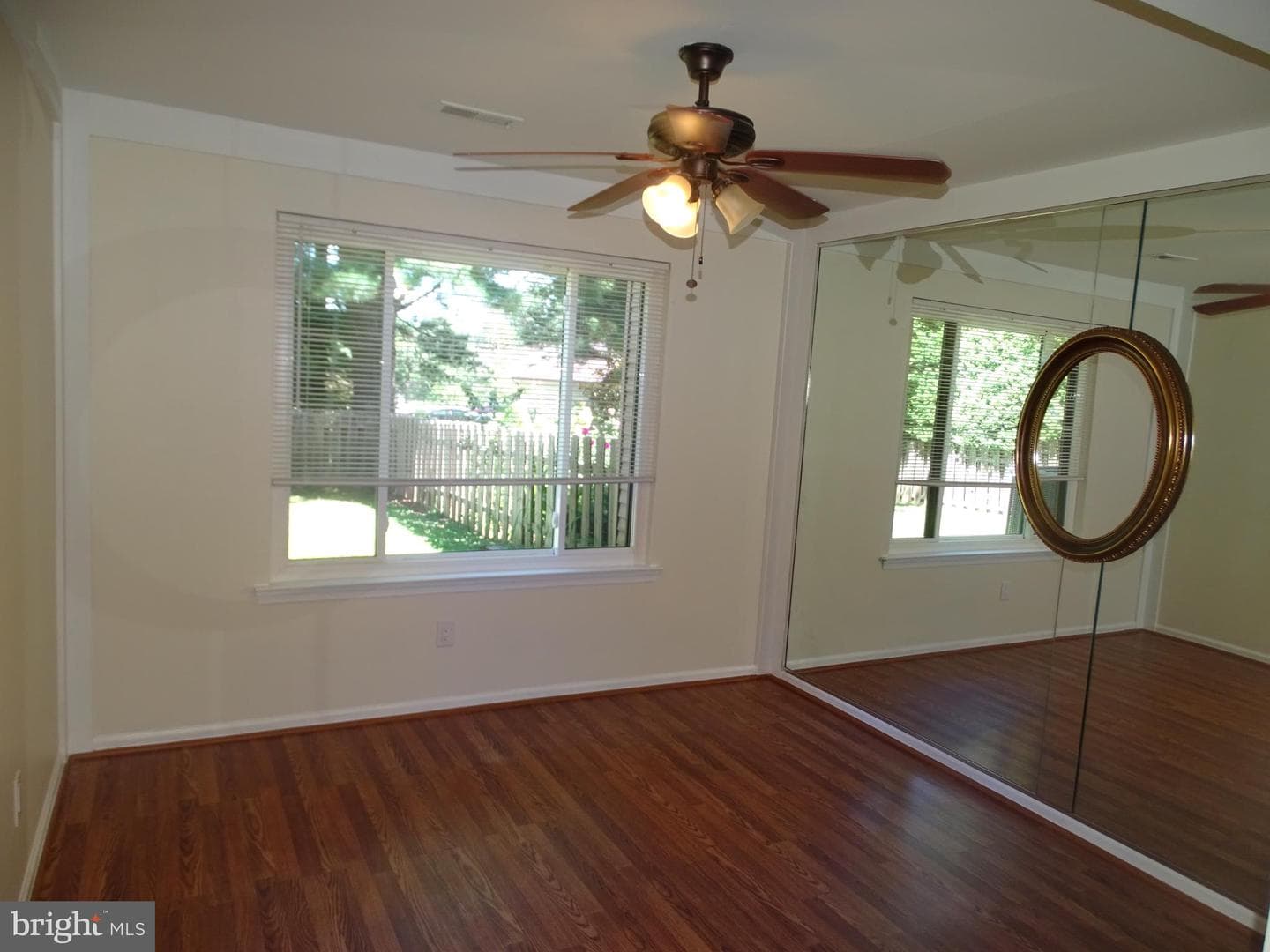 721 Grantham Court photo 5