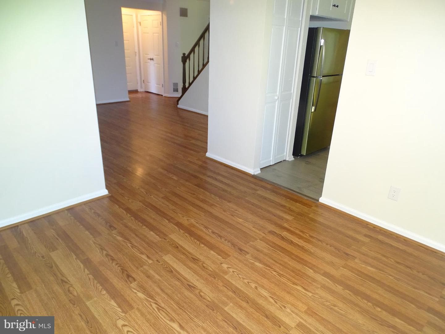 721 Grantham Court photo 7