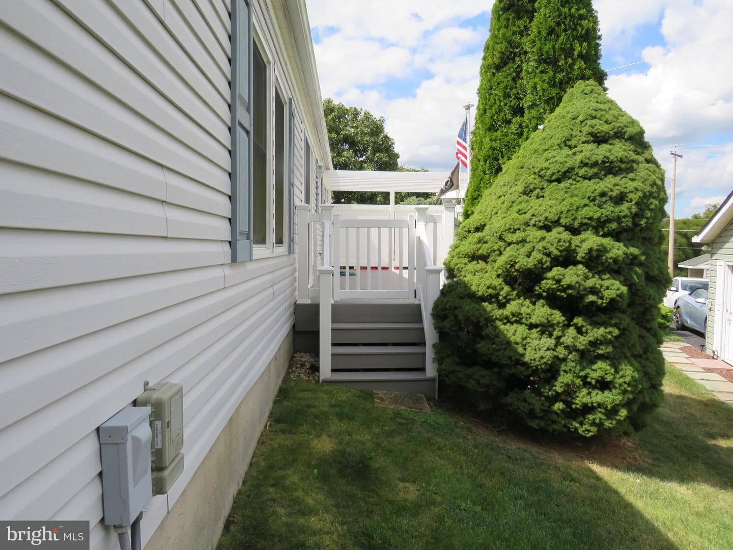 377 Spring Meadow Circle photo 40