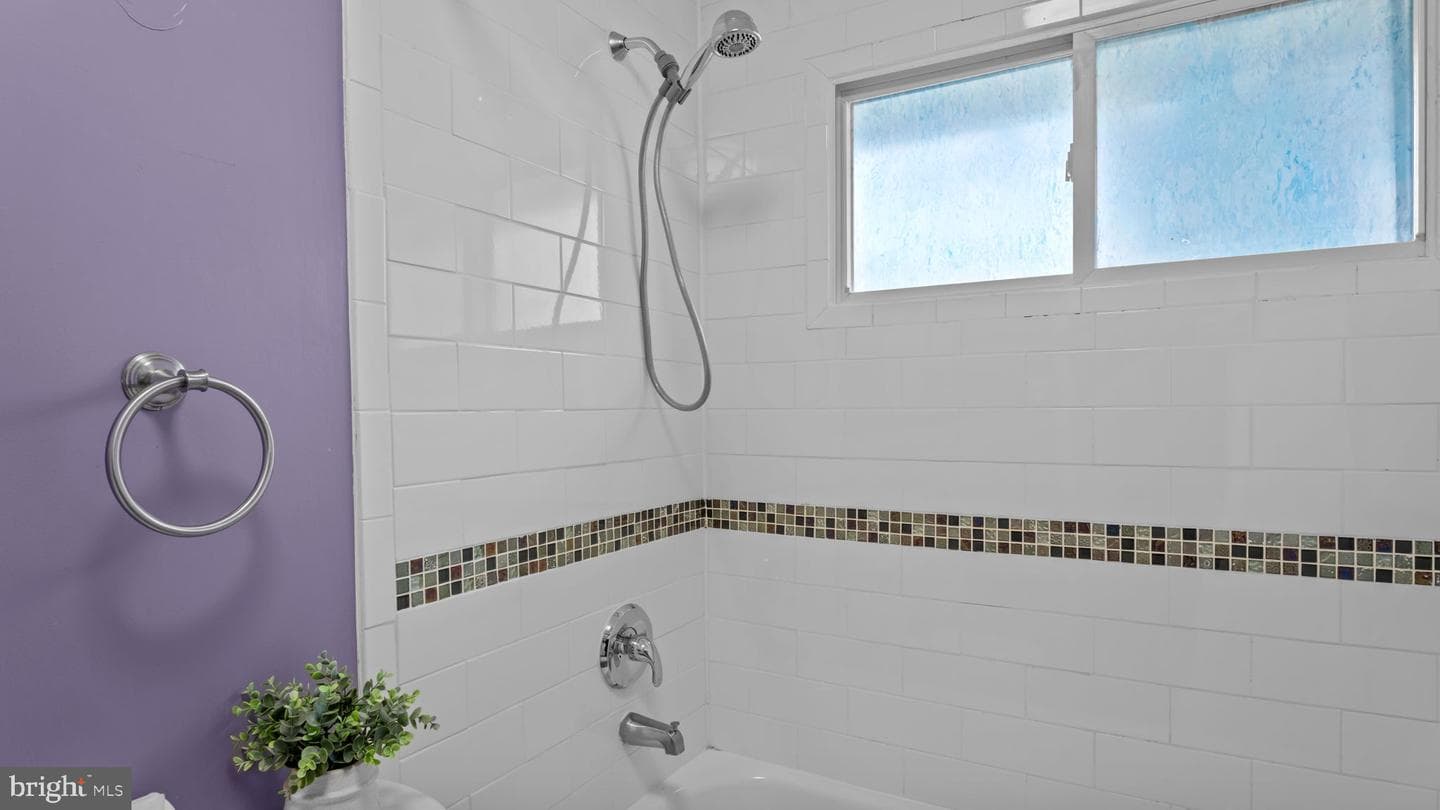42 Kraft Lane photo 11