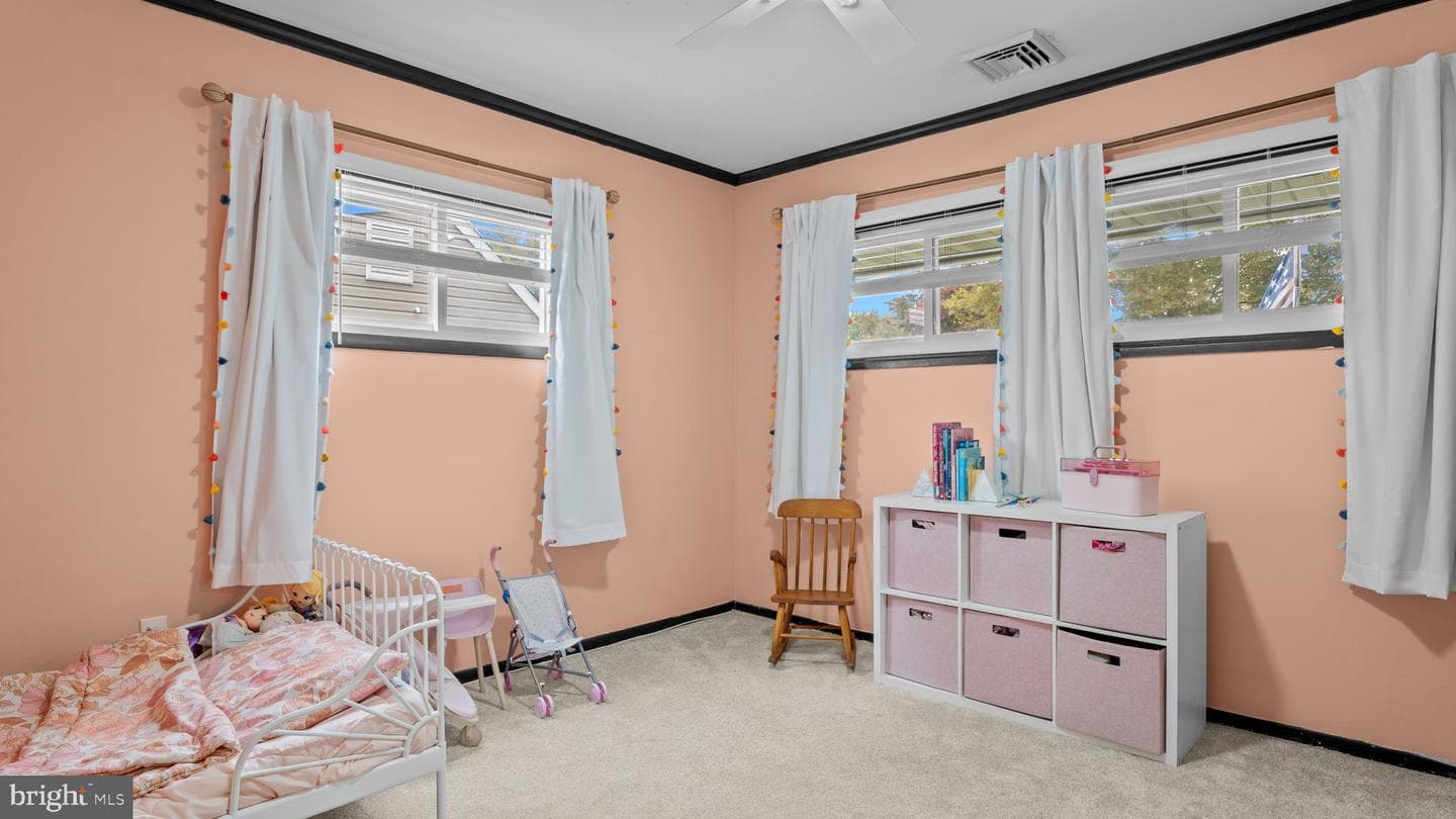 42 Kraft Lane photo 4