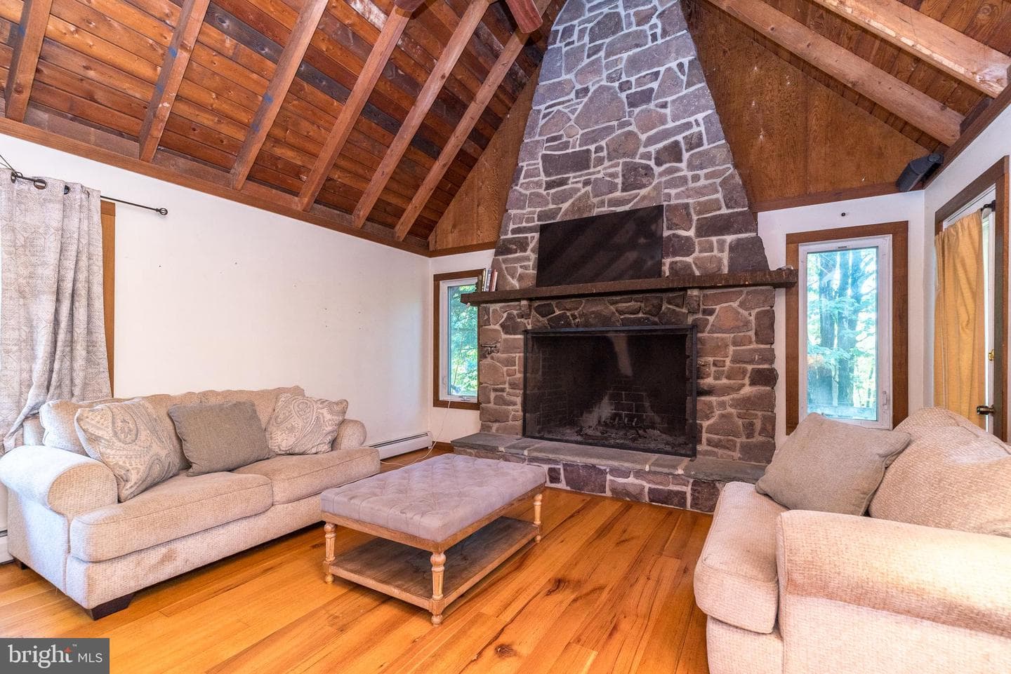 1655 Mill Road W photo 17