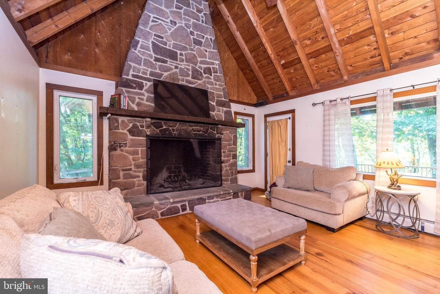 1655 Mill Road W photo 18