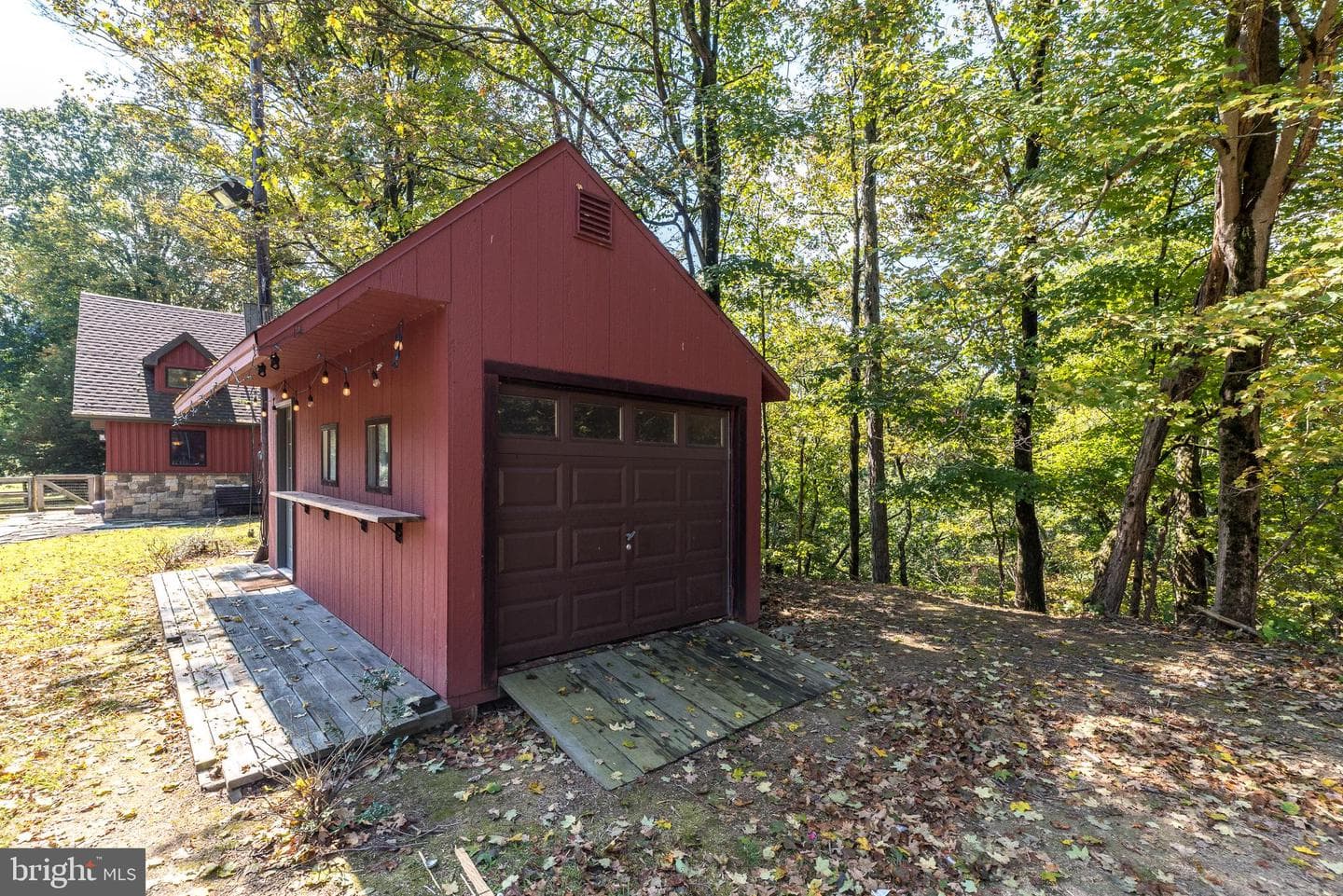 1655 Mill Road W photo 38