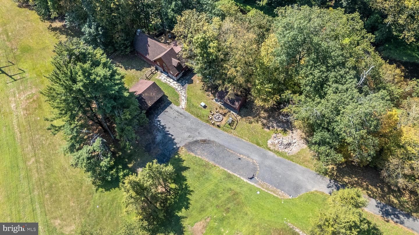 1655 Mill Road W photo 41