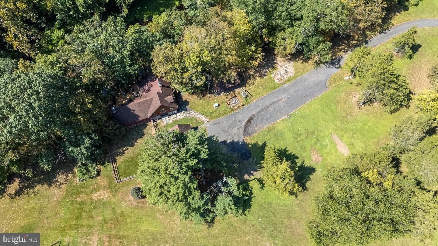 1655 Mill Road W photo 42