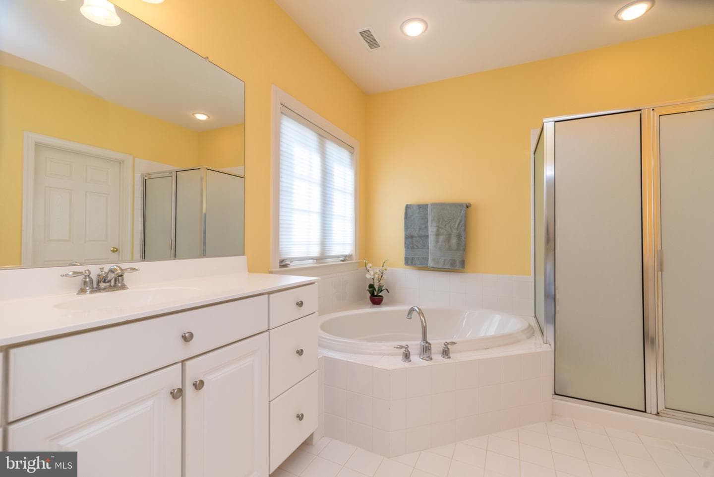 1813 Sycamore Drive photo 46
