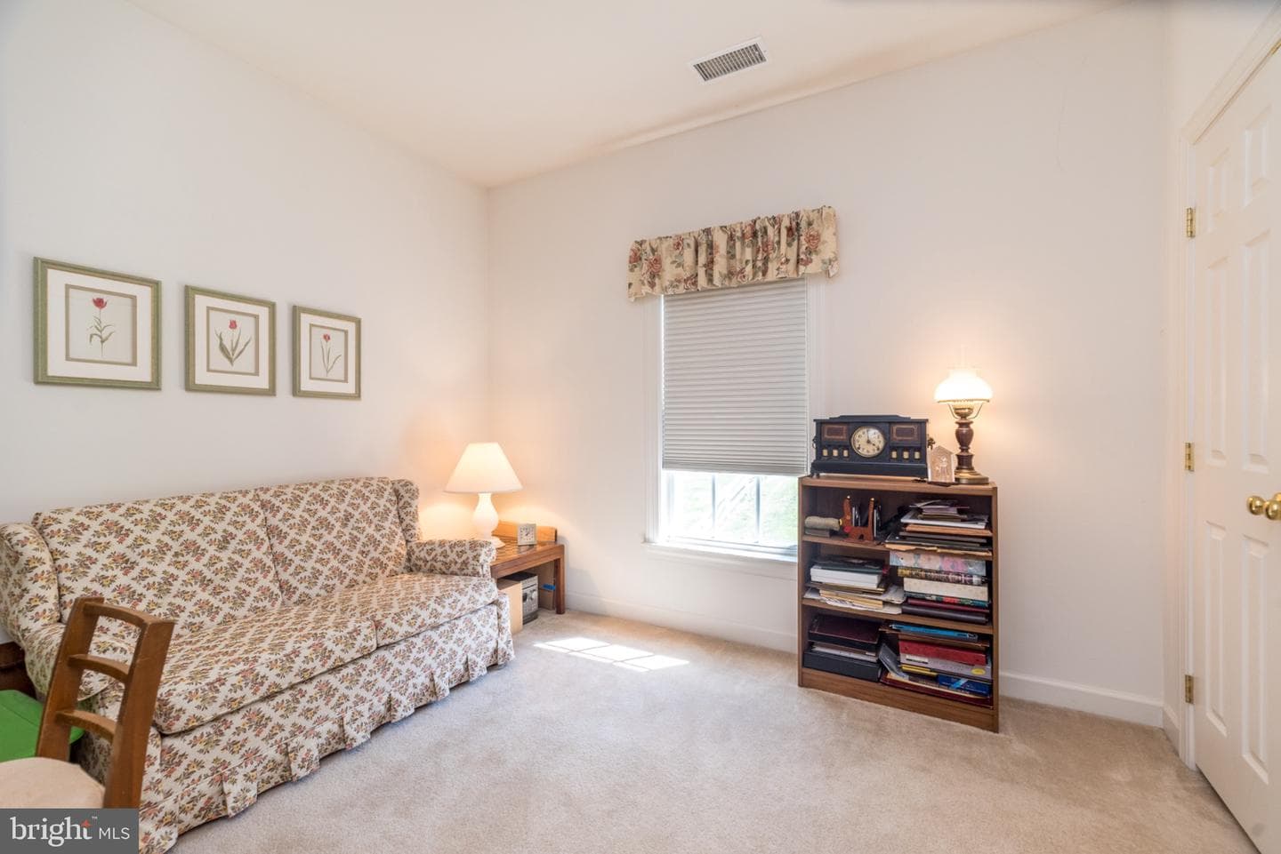 1813 Sycamore Drive photo 50