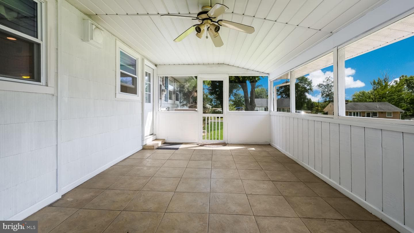 1031 Willopenn Drive photo 18