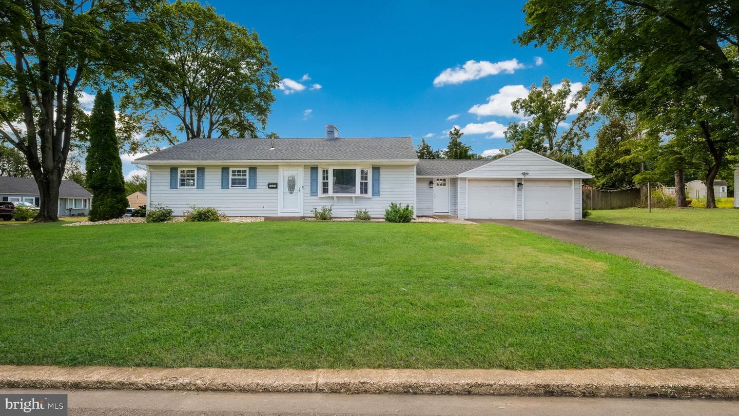 1031 Willopenn Drive photo 3