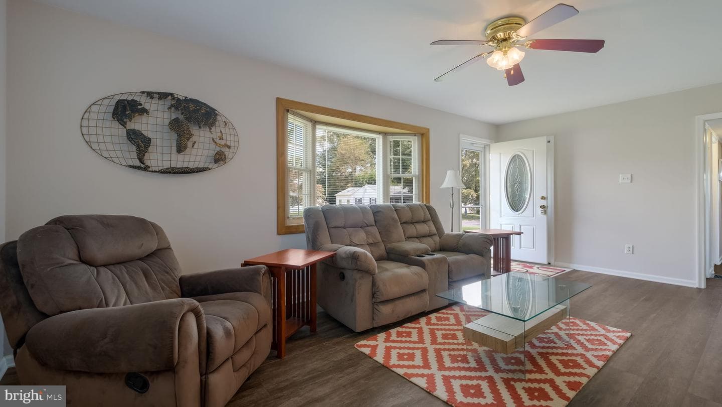 1031 Willopenn Drive photo 9