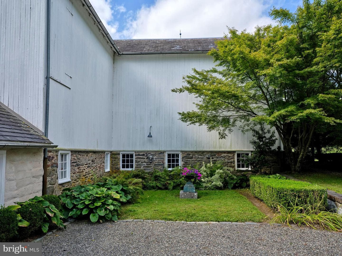 5382 Wismer Road photo 32