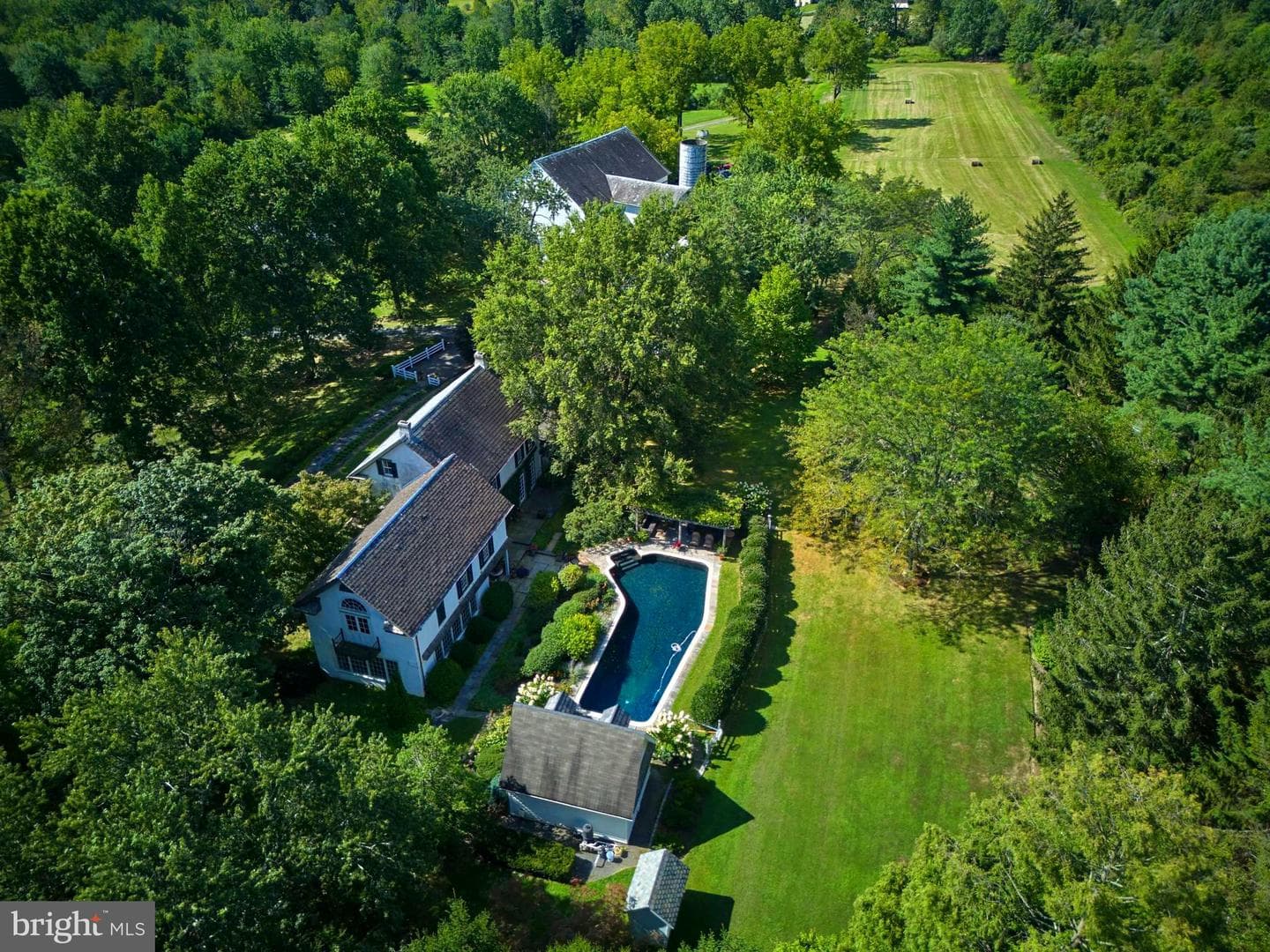 5382 Wismer Road photo 65