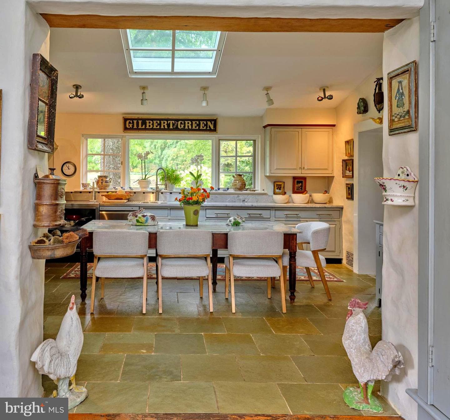 5382 Wismer Road photo 8