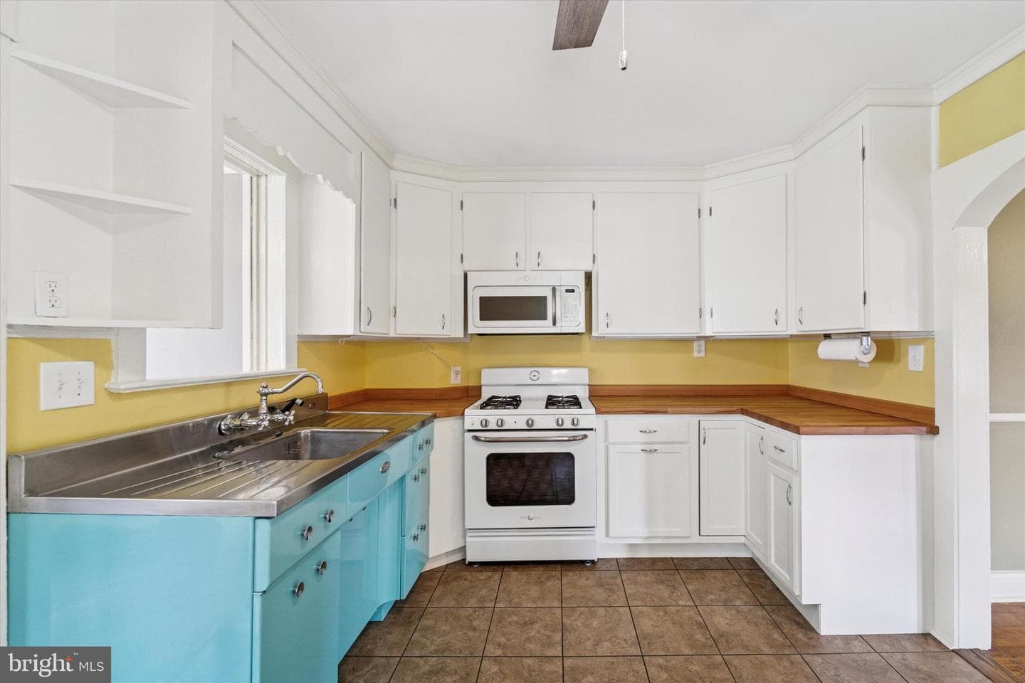 160 Bellevue Avenue photo 10